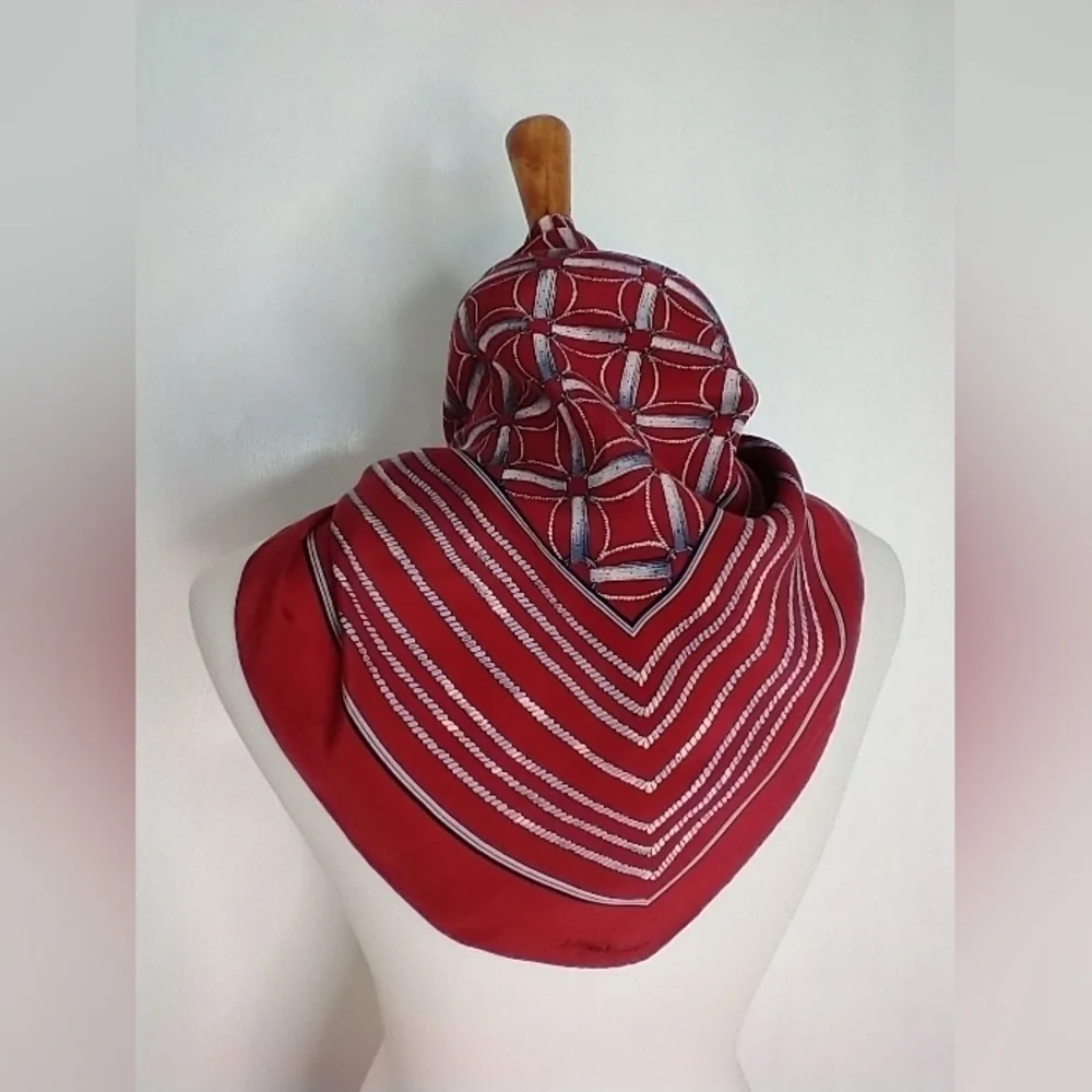 LILLIAN VERNON HAND ROLLED SILK SCARF